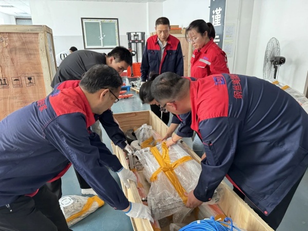 破暑前行，全員沖刺，鑄就泰斯特新速度！